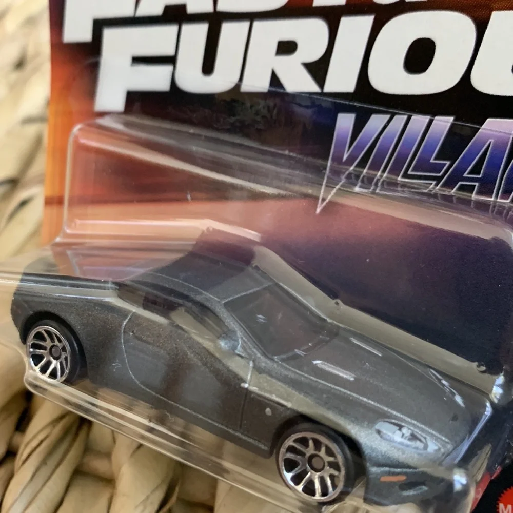 2005 Aston Martin DB9 Fast Furious Villains Hot Wheels Race Car Silver Edition 🆕